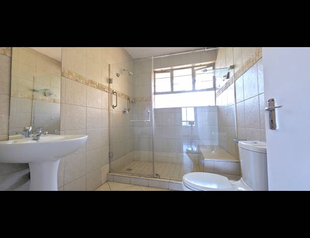 4 BEDROOM FLAT FOR SALE IN NORTH BEACH